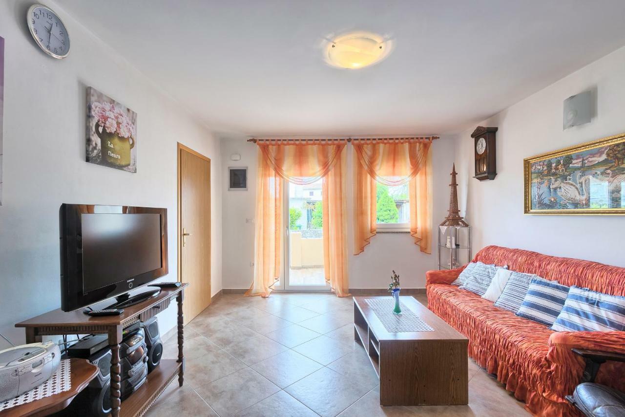 Haus Glavani Barban 외부 사진